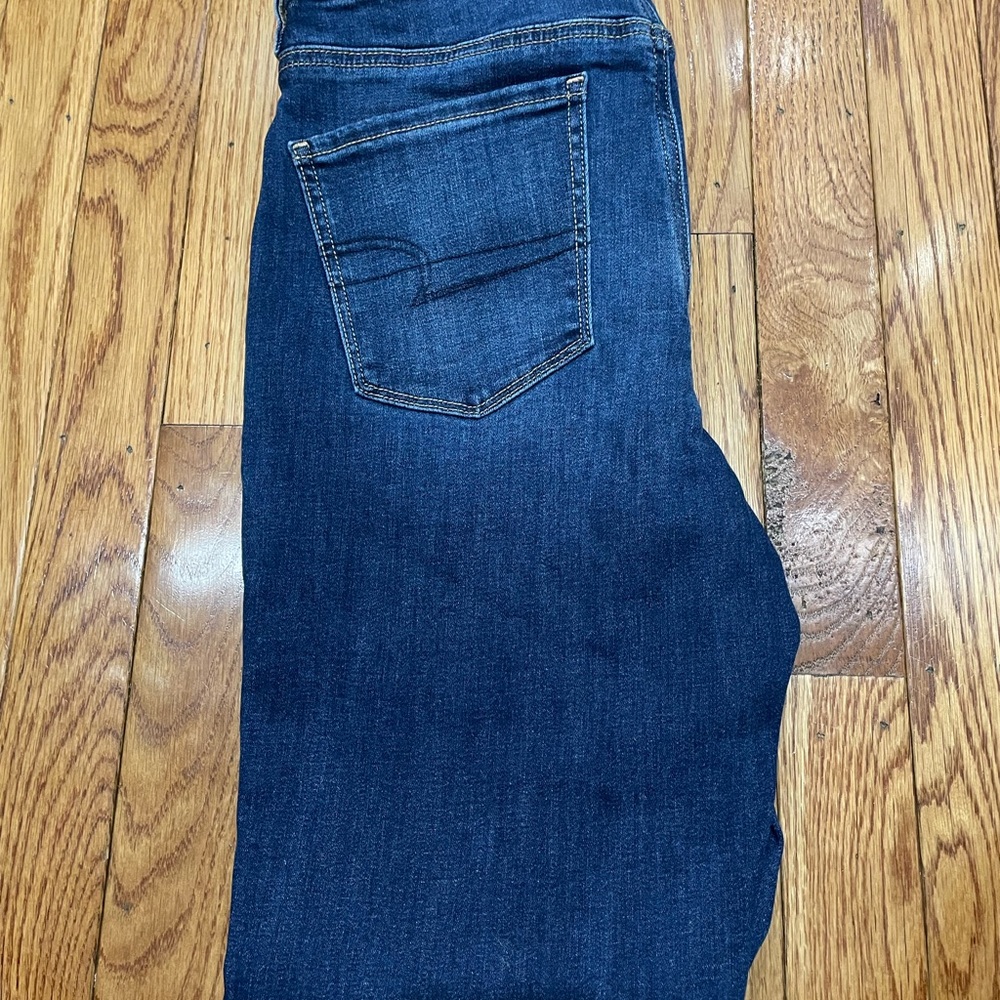 American Eagle jeans high rise